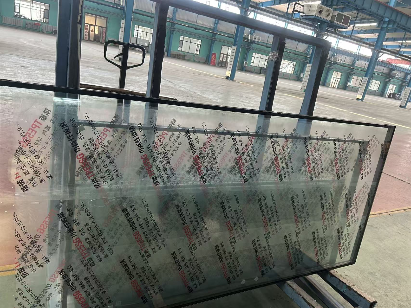 琼中黎族苗族自治县玻璃源头工厂彩轴玻璃 - 一站式服务